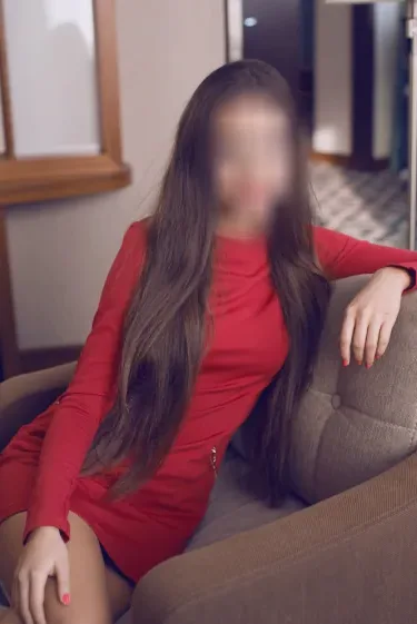 Evi, 30