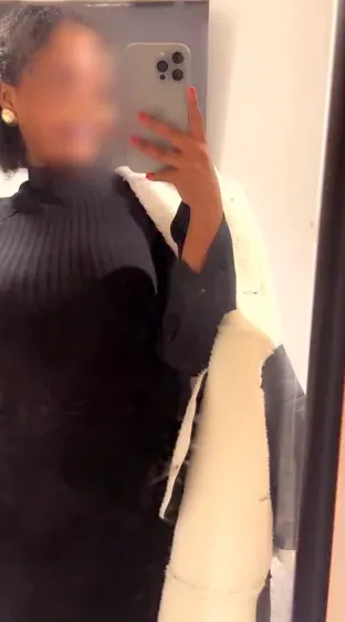 Kimberly, 25