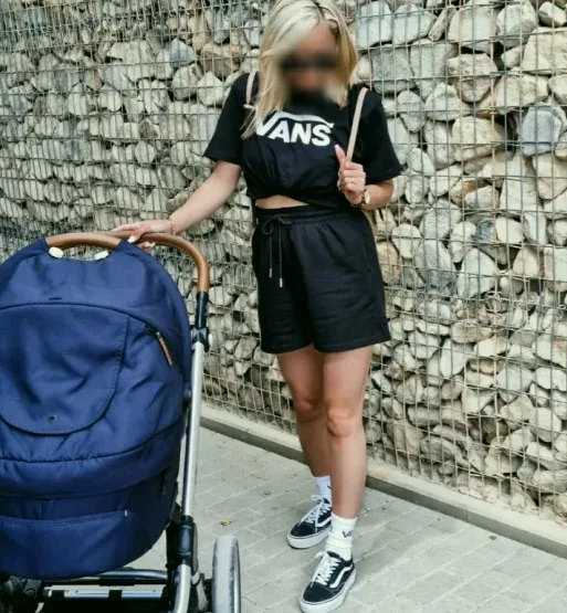 Leyla, 34