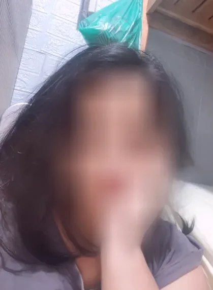 Lynn, 37
