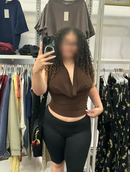 Miranda, 30