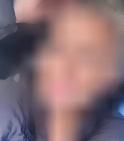 Rosanne, 32